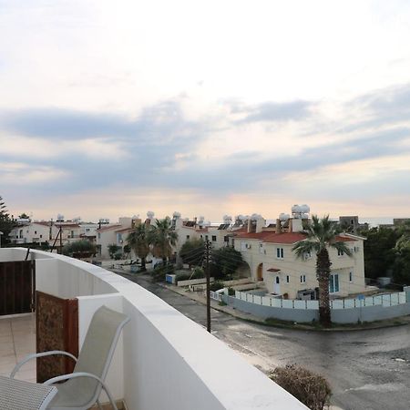 The Paradise Townhouses By Taimoura Pafos Dış mekan fotoğraf