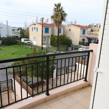 The Paradise Townhouses By Taimoura Pafos Dış mekan fotoğraf
