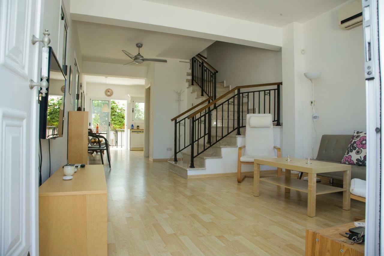 The Paradise Townhouses By Taimoura Pafos Dış mekan fotoğraf