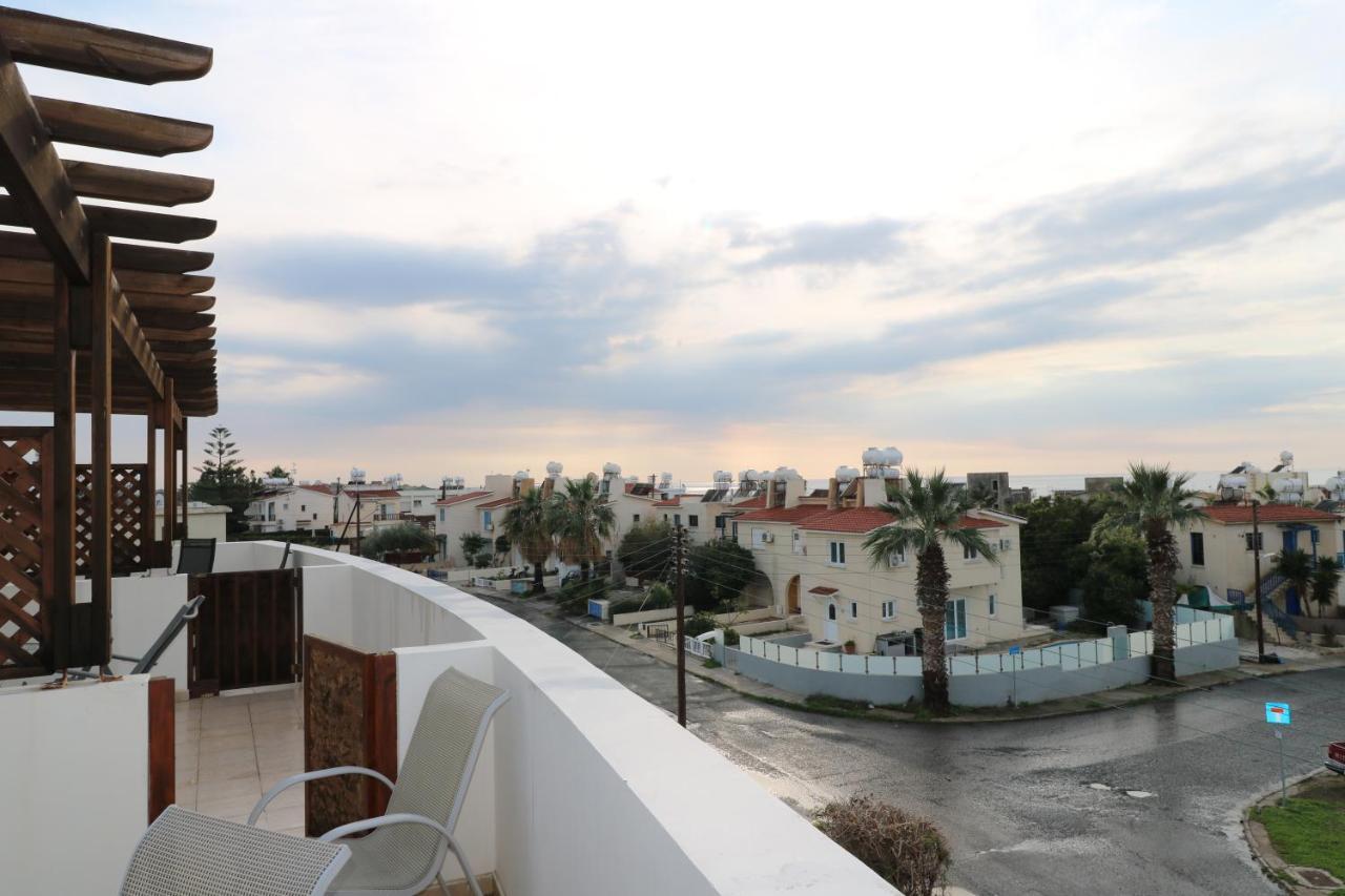 The Paradise Townhouses By Taimoura Pafos Dış mekan fotoğraf